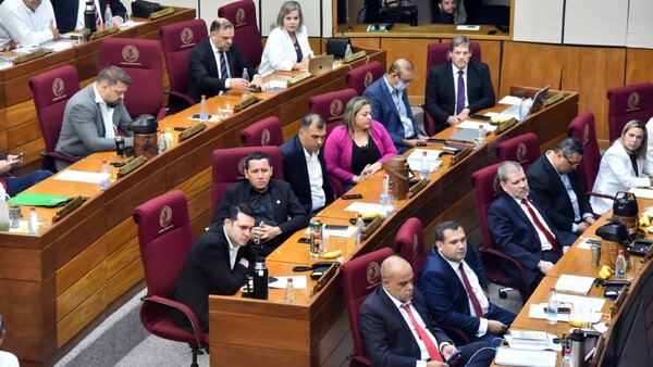 Afirman que expulsión de Kattya muestra un cartismo polarizado
