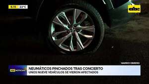 Video: Vehículos con ruedas en llantas tras concierto  - ABC Noticias - ABC Color