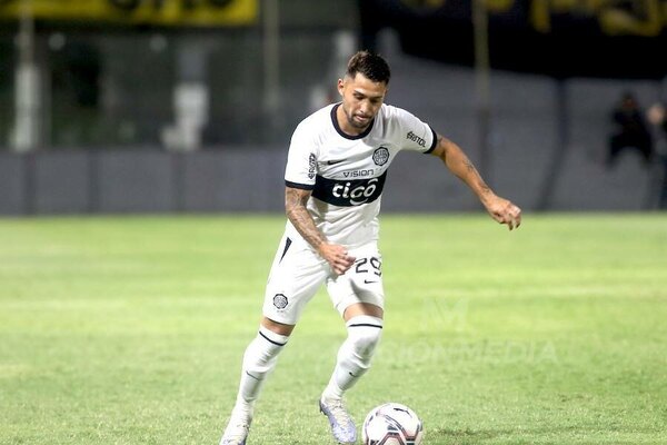 Versus / Los futbolistas que hasta ahora no perdieron un superclásico