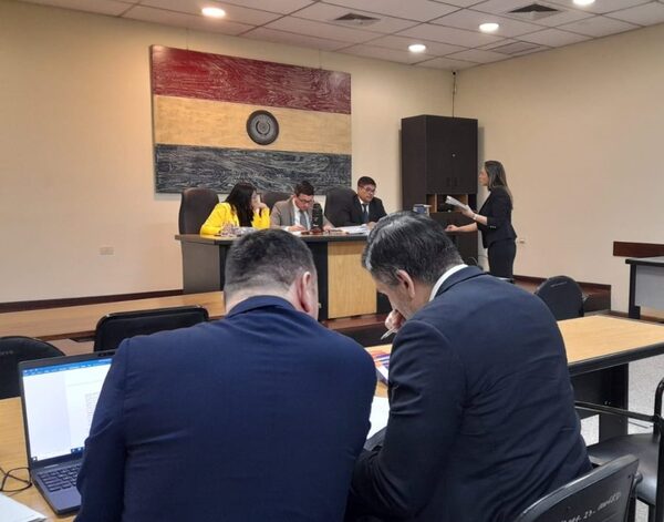 Fiscalía pide 15 años de prisión para ex comisario acusado por crimen de lesa humanidad - La Tribuna