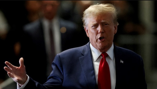 Juez de Estados Unidos impone a Trump una multa de USD 355 millones por fraude