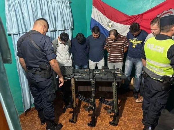 Imputan a seis hombres detenidos con escopetas y pistolas automáticas - Megacadena - Diario Digital