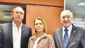 Ameno primer encuentro de la Asociación del Cuerpo Consular