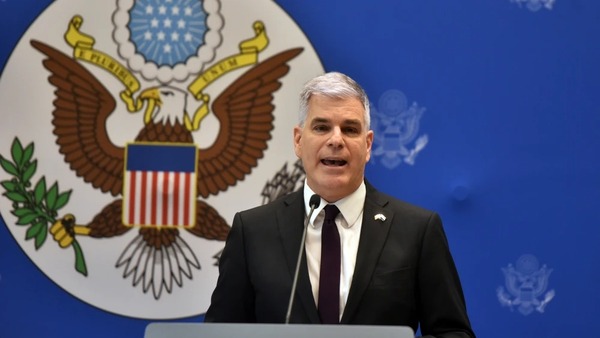 Embajada de EEUU habla de «democracia fuerte» para favorecer el comercio internacional y la inversión | 1000 Noticias