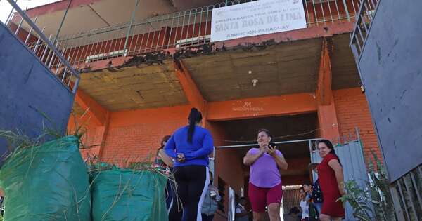 La Nación / Destacan apoyo de padres y docentes en limpieza de escuelas para el inicio de clases