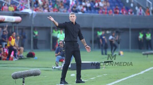 Versus / Martín Palermo resalta la actitud y asegura que Olimpia "va a repuntar mucho"