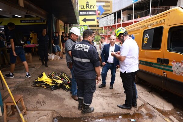 Clausuran obra de edificio siniestrado en el Este