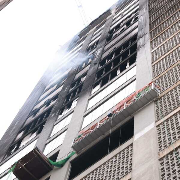 Ministerio Público investiga incendio en céntrico edificio de Ciudad del Este - ADN Digital