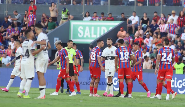 Versus / El exjugador de Cerro y Olimpia que hizo un picante análisis del superclásico