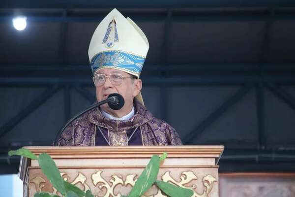 Obispo sobre expulsión de Kattya: “Desearíamos que se cumplan las normas para salvaguardar la democracia” - Nacionales - ABC Color