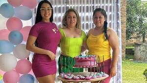[GALERÍA] ¡Las "trillizas de oro"! Rosy Alderete y sus hermanas festejan su cumple