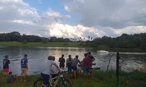 Joven desaparece en aguas del Acaray