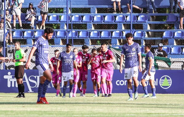 El Bicampeón se corta solo | 1000 Noticias
