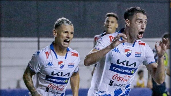 Primera victoria de Nacional en el Apertura