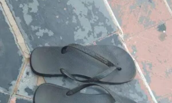 Asalta Bolt “ceniciento”: Policía encontró zapatilla, se lo probó y quedó preso