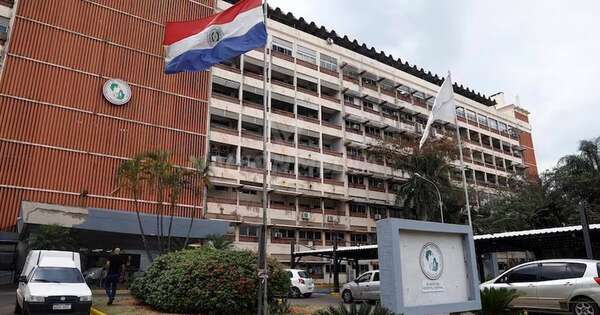 Diario HOY | Deuda del IPS a farmacéuticas trepa a USD 400 millones