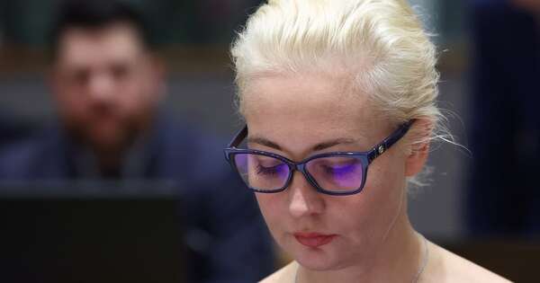 La Nación / “Putin mató a mi marido”, dice viuda de Navalni