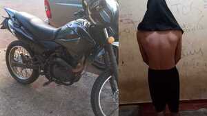 Sorprenden a hombre intentando hurtar una motocicleta frente a un local gastronómico en Encarnación