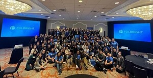 Dos mujeres representaron a Paraguay en encuentro de estudiantes de 64 países en Houston - .::Agencia IP::.