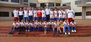 Campeones de la selección de Amambay Sub-13 visitaron al intendente Ronald Acevedo