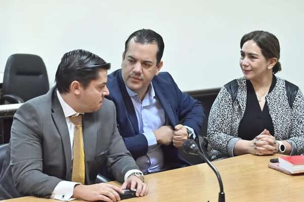 Recusación contra juez suspende preliminar de Friedmann por caso “merienda escolar” - Nacionales - ABC Color