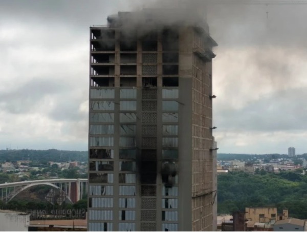 Incendio de edificio pudo ser provocado por granja de criptomonedas - PDS RADIO Y TV
