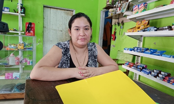 Roban motocicleta de una despensera frente a una escuela, en barrio Capitán Roa