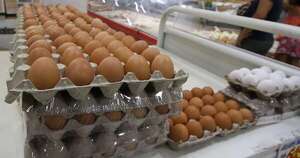 La Nación / Precio del huevo: clima afectó producción, aunque aumento es regional, señalan