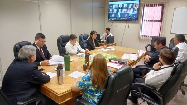 Se realizó una mesa de trabajo entre autoridades y jueces de Cordillera