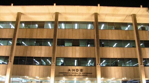 ANDE recupera más de G. 7 mil millones en operativo de reducción de pérdidas y morosidad en Central