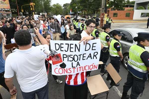 Expulsión de Kattya: los inversionistas buscan previsibilidad, seguridad jurídica y política - Economía - ABC Color