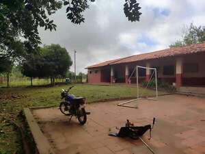 Intensifican campaña de limpieza en escuela de Ypacaraí - Nacionales - ABC Color
