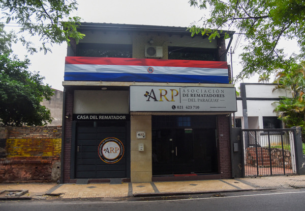 ARP urge de nuevo a la Corte que obligue a los actuarios firmar en el día los edictos de remates - PDS RADIO Y TV