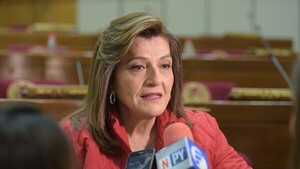 Blanca Ovelar: "No entiendo qué hay detrás de la expulsión de Kattya González"
