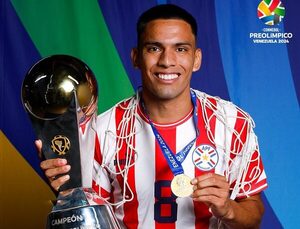 Copa América o J.J.O.O: Diego Gómez solo podrá optar a un torneo · Radio Monumental 1080 AM