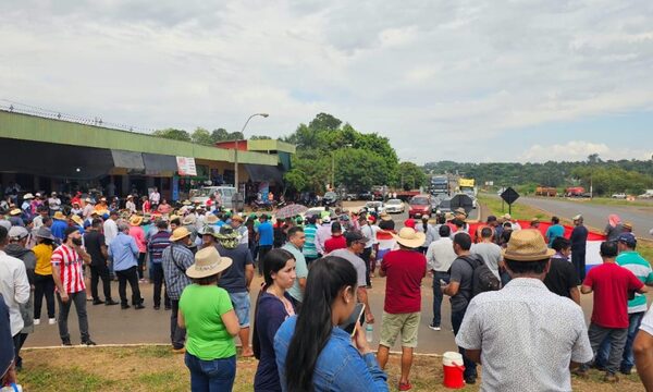 Ciudadanos de O’leary y San Cristóbal protestan pidiendo asfaltado en las dos ciudades