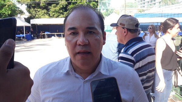 Convocarán a convención para expulsar a cuatro senadores liberales