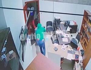 Maleantes irrumpen y toman de rehén a guardia durante asalto en supermercado Pastas del Este – Diario TNPRESS