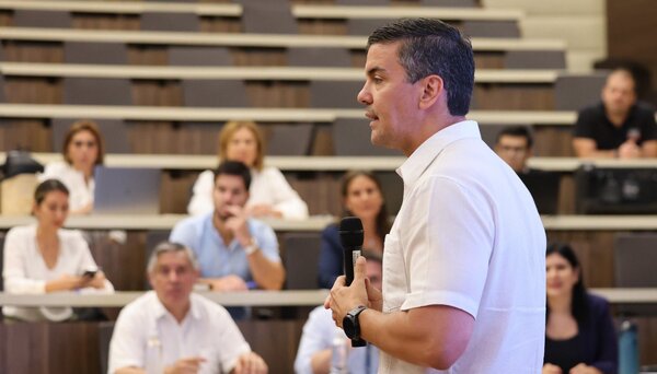 Santiago Pe帽a espera llegar a un "punto intermedio" con Brasil en la tarifa de energ铆a de Itaip煤 - Revista PLUS