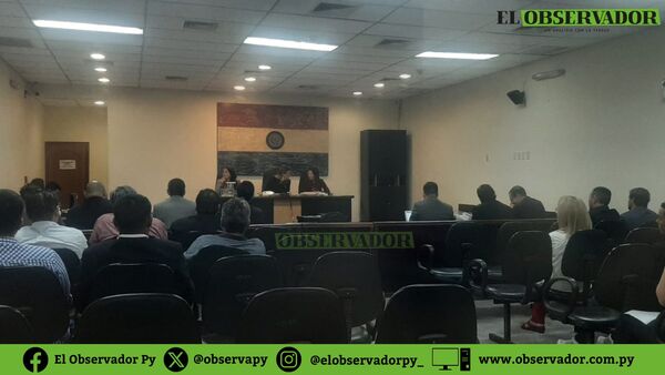 Renuncias y ausencias de abogados impiden iniciar juicio a exintendente de Nueva Colombia