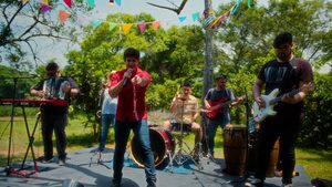 Iam Carlos lanza el vídeo de su tema “Tradiciones” - El Independiente