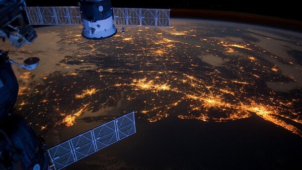 Nanosatélites ponen rumbo a la Luna tras colonizar la órbita terrestre