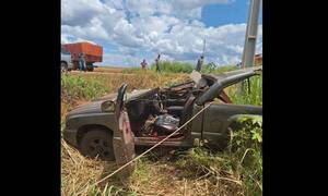 Cumplió 18 años, fue dar una vuelta con una camioneta y murió en terrible accidente rutero