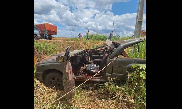Cumplió 18 años, fue dar una vuelta con una camioneta y murió en terrible accidente rutero