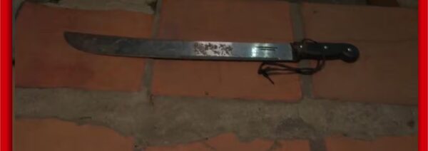 LE MACHETEÓ EN LA CARA A SU HERMANO TRAS DISCUSIÓN