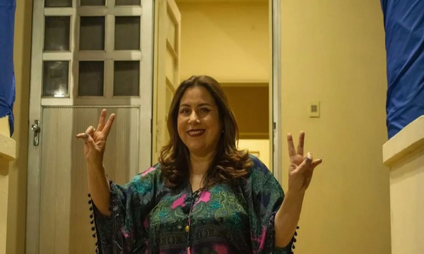 “Las veces que la necesitan” asesora de Dionisio Amarilla hace radio y va al Congreso