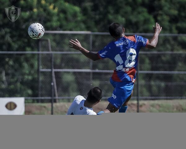 Otro talento emergente se une a las filas de la APF