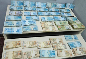 Incautan unos R$ 345 mil en el Puente Tancredo Neves - La Clave