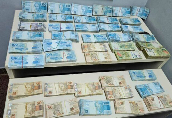 Incautan unos R$ 345 mil en el Puente Tancredo Neves - La Clave