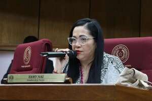 Intento de censura de Yami Nal: jueza se inhibe por antecedente de violencia de abogado de la legisladora - Nacionales - ABC Color